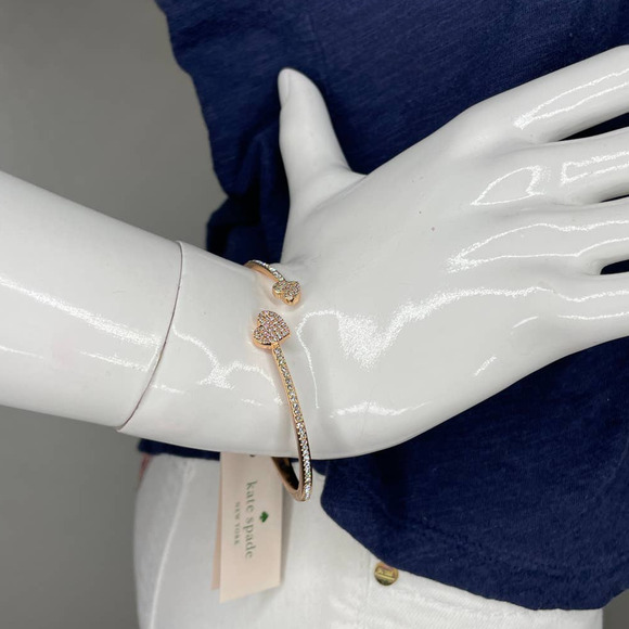 Kate Spade yours truly Heart pave open hinge cuff Bracelet Rose Gold (Damage) - Picture 9 of 12
